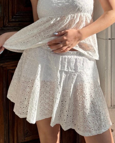 Short pollera broderie